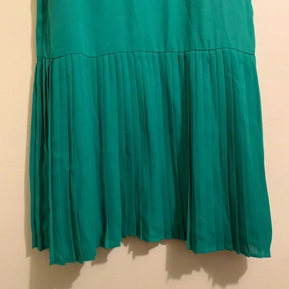 Tinley Road Green Pleated Botton Dress S - Picture 7 of 7